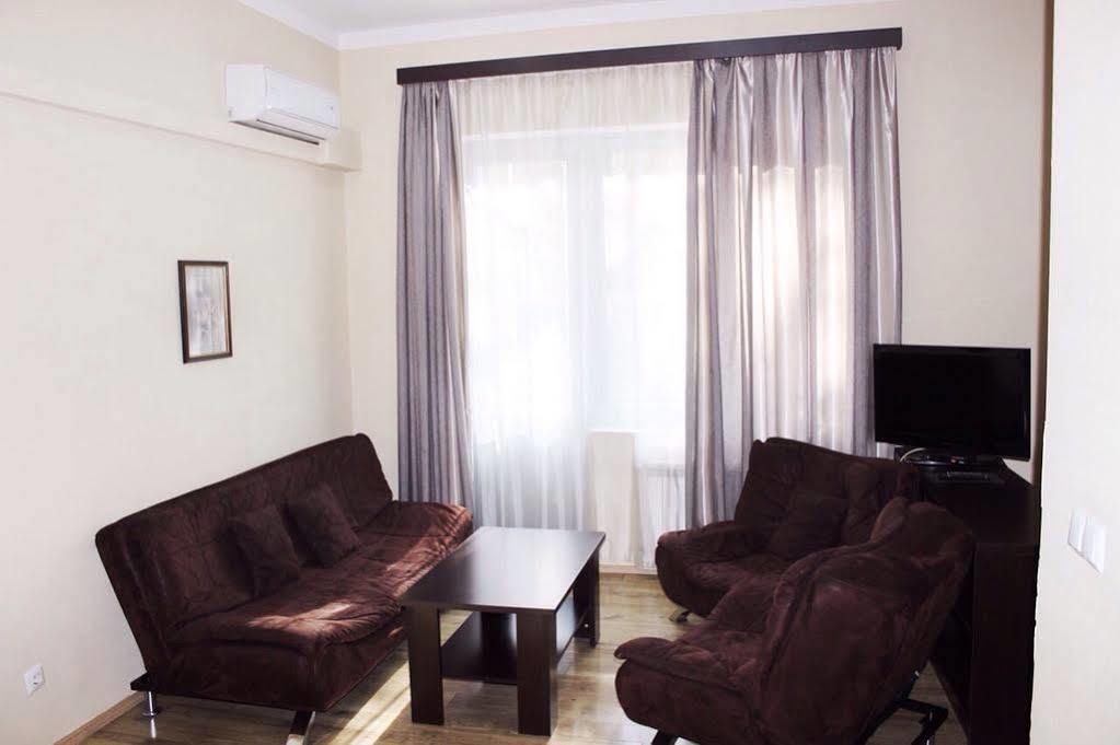 טביליסי Apart Hotel Gh מראה חיצוני תמונה